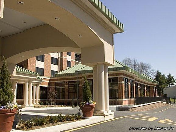 Courtyard By Marriott Newark-University Of Delaware Amenities photo